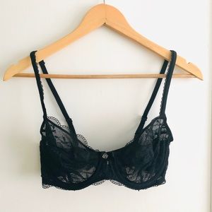 Victoria’s Secret | scalloped lace demi bralette